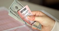 На Дніпропетровщині жінка ледь не викинула виграшний лотерейний квиток