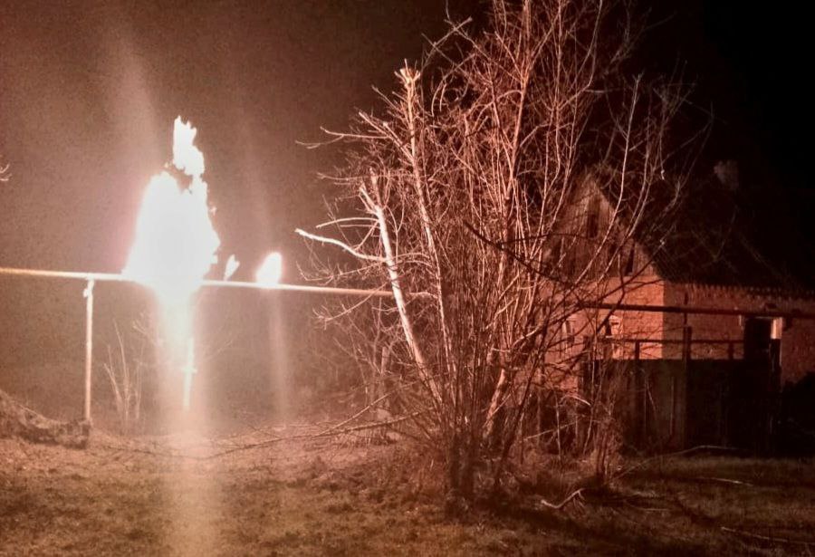 На Нікопольщині 1500 родин залишились без світла через обстріл росіян - рис. 1