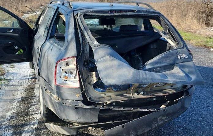 Росіяни поцілили дроном в авто на Нікопольщині: постраждали двоє хлопців