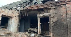 Оккупанты из тяжелой артиллерии обстреляли Никопольщину: повреждены дома, газопровод и ЛЭП - рис. 17