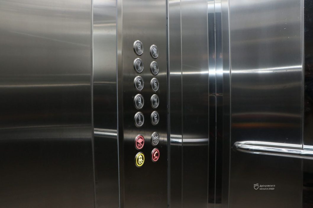 150 нових ліфтів: у Дніпрі у 2024 році продовжать повну заміну підіймачів у будинках мешканців - рис. 8