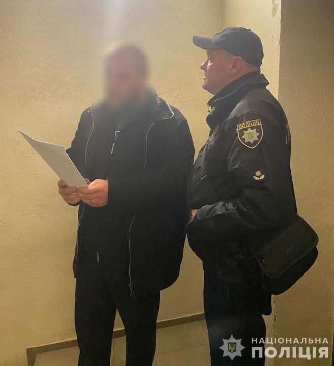 У Дніпрі затримали 23-річному чоловік за крадіжку майна