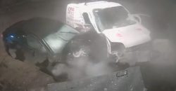 У Дніпрі 21-річний водій Toyota пошкодив чотири припарковані автомобілі (Відео)