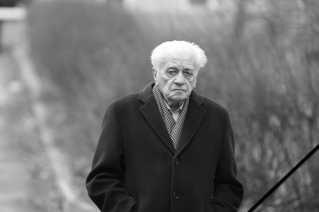 На 87 році пішов з життя та Герой України Степан Хмара