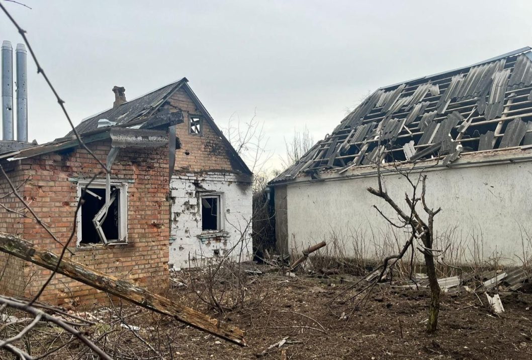 Российские оккупанты пять раз атаковали Никопольщину: повреждены дома, линии ЛЭП и газопроводы - рис. 3