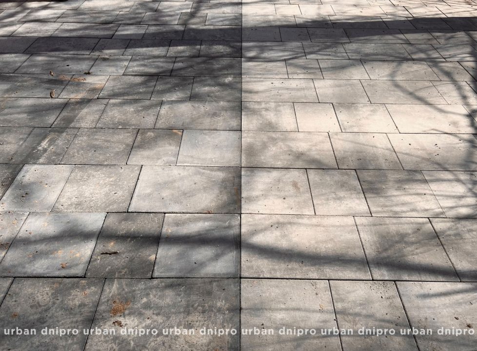 У Дніпрі продовжують облаштовувати благоустрій вулиць