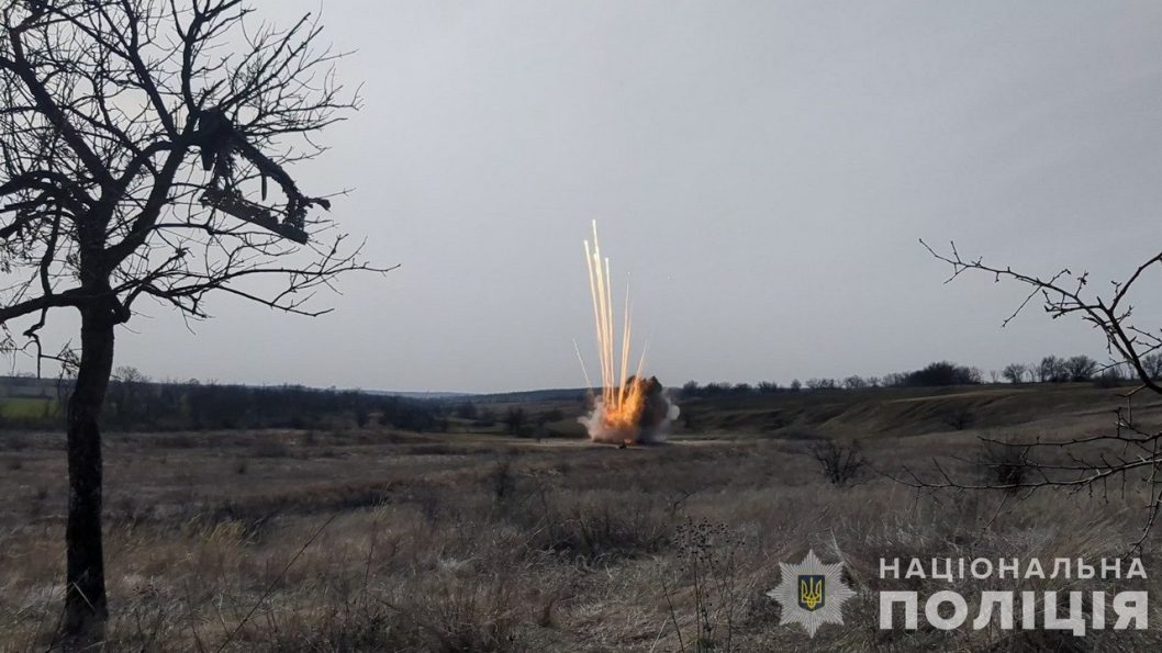 На Дніпропетровщині знешкодили бойову частину ракети