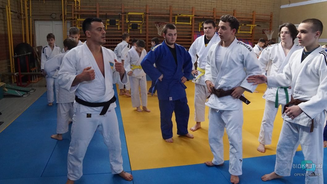 Чемпіон світу з дзюдо Георгій Зантарая провів майстерклас для юних спортсменів Кам'янського