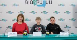 Роботы-танцоры: школьники Днепропетровщины представили разработки своих научных лабораторий - рис. 1
