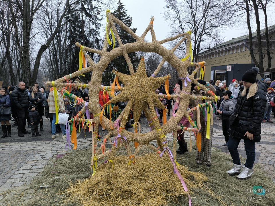 В Днепре в парке Шевченко праздновали Колодия - рис. 33