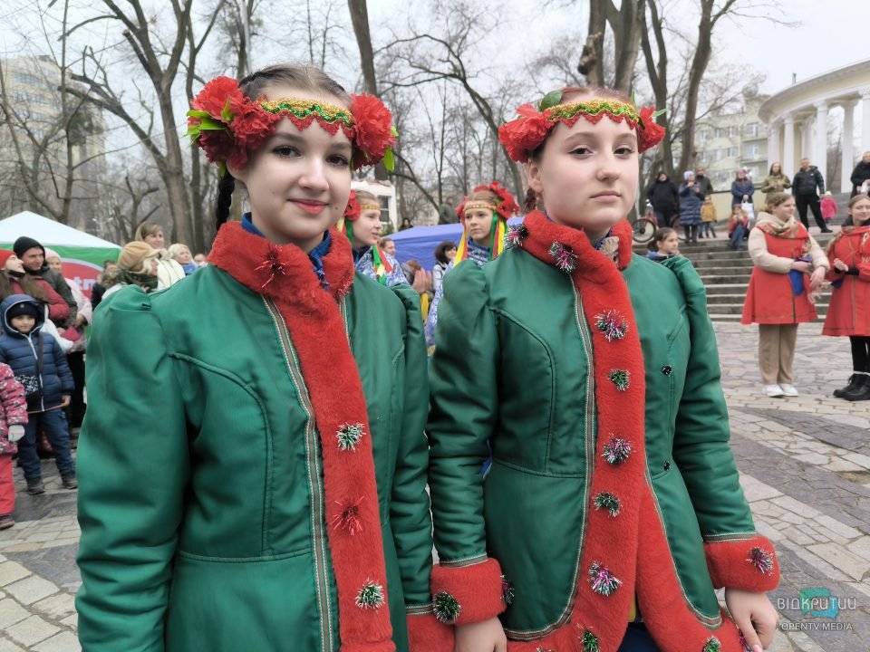 В Днепре в парке Шевченко праздновали Колодия - рис. 21