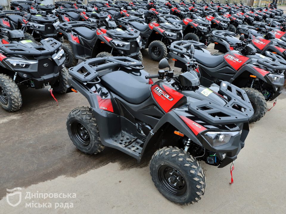 Днепр предоставил Силам обороны первые 50 квадроциклов, дооборудованных для эвакуации раненых - рис. 3