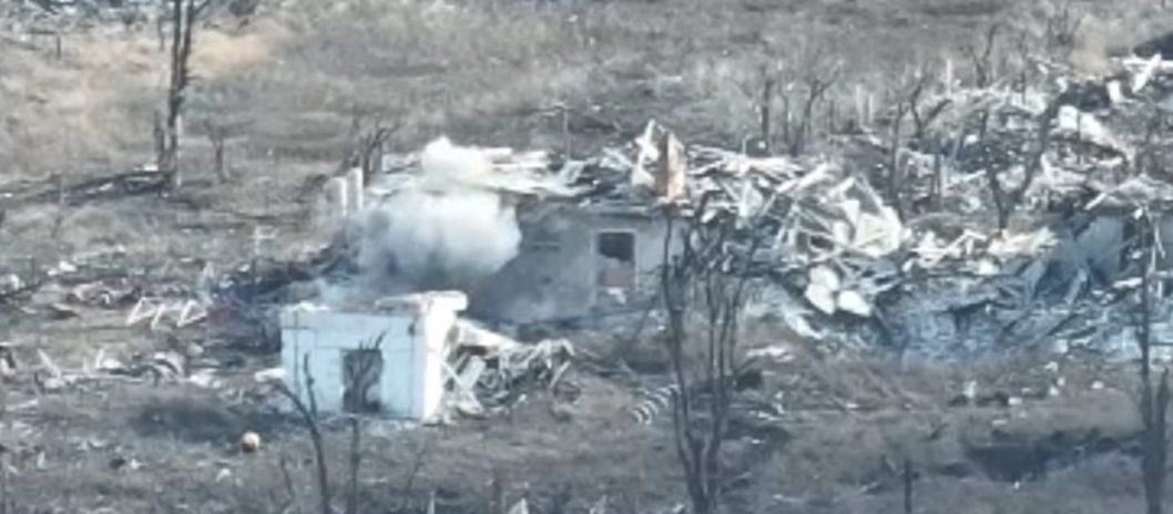 Десантники из Днепропетровщины с помощью дронов уничтожают российских оккупантов - рис. 1