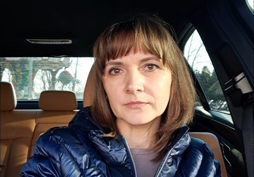 У Дніпрі після трьох років судових розглядів перекваліфікували справу жінки, яка вбила колишнього під час самооборони.