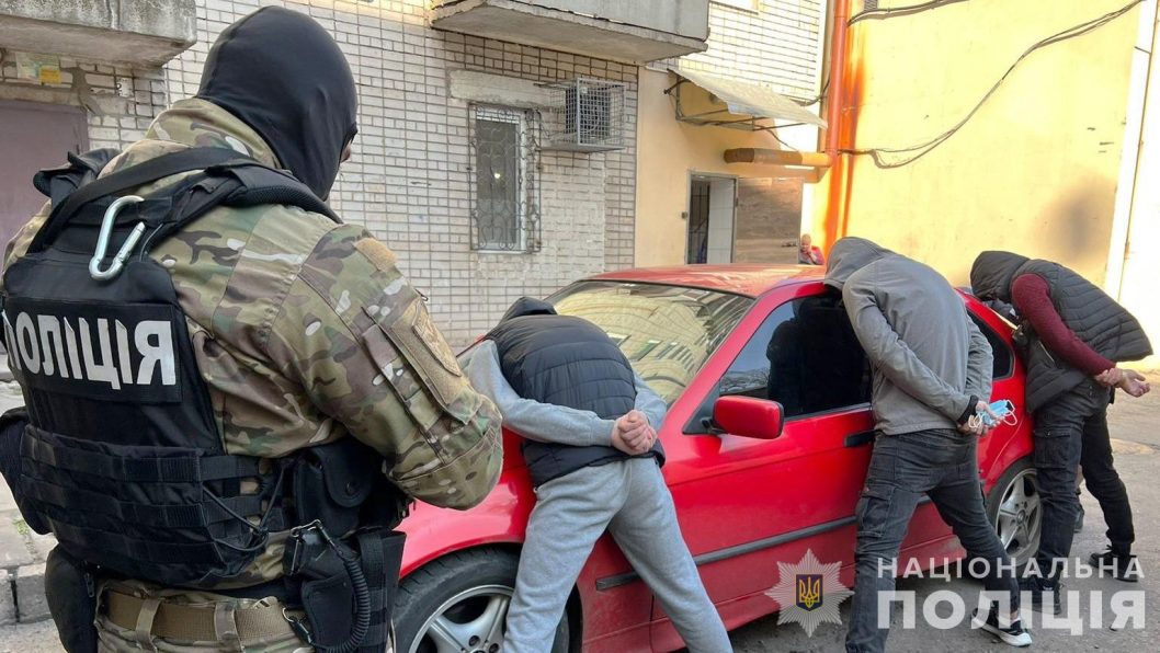 На Дніпропетровщині судитимуть зловмисників, які привласнили понад пів мільйона гривень