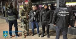 На Дніпропетровщині затримали двох чоловіків, які допомагали ухилянтам тікати з країни
