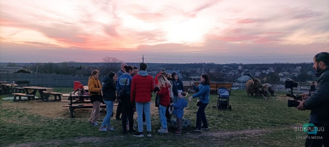 У передмісті Дніпра на волю випустили тисячу врятованих кажанів - рис. 4