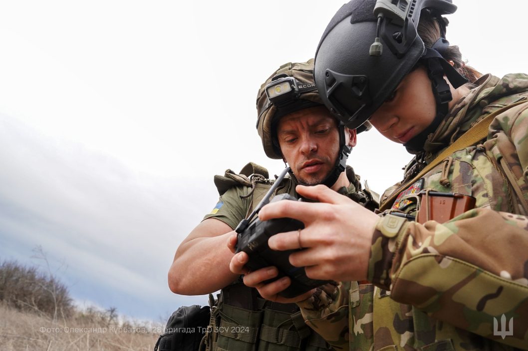 Обошла 15 ТЦК, чтобы присоединиться к ВСУ: история 19-летней военной из 128-й бригады ТрО из Днепра - рис. 3
