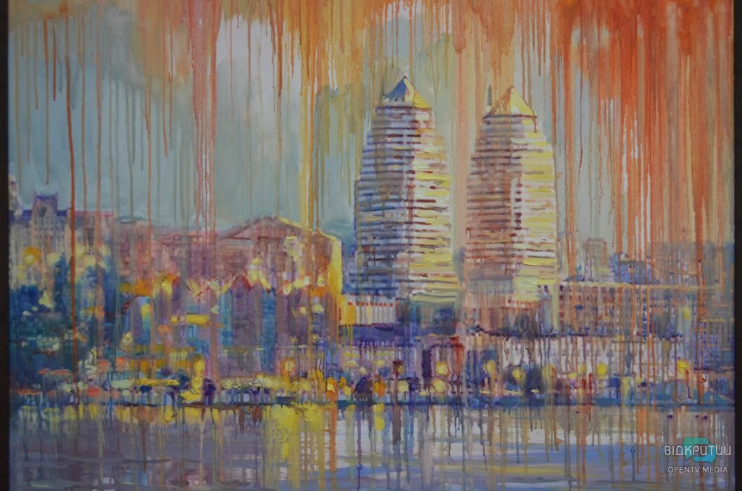 У Дніпрі до 110-річчя художнього музею створили унікальну світлову інсталяцію «Душа»