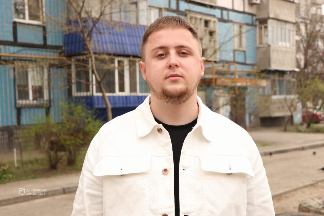Лагодять ліфти, замінюють труби опалення: Дніпро продовжує проводити аварійні ремонти у будинках містян - рис. 4