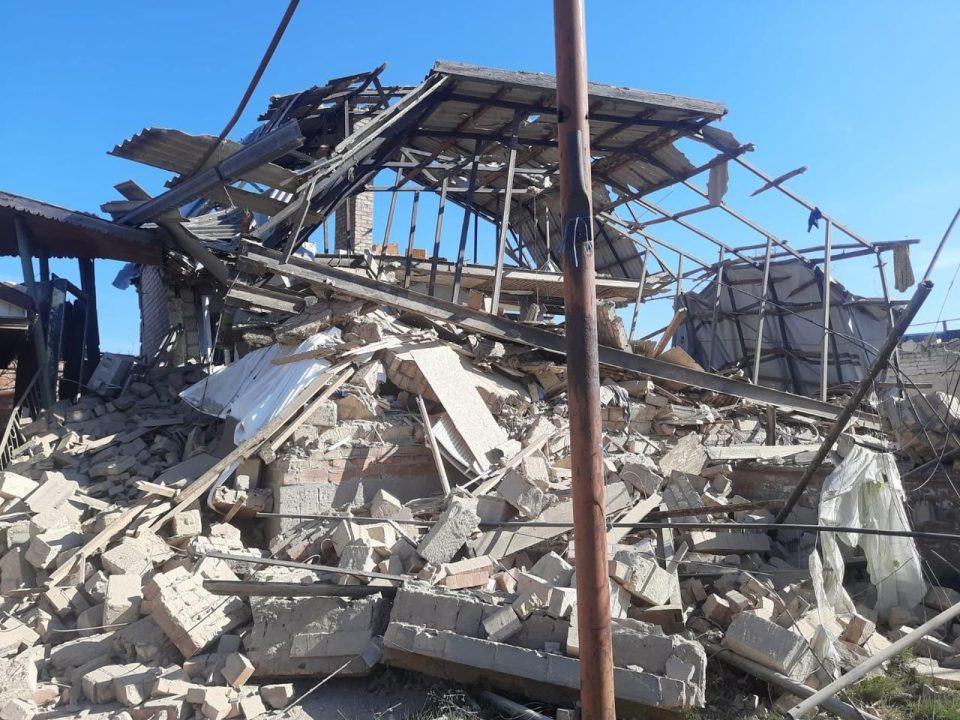 Внаслідок ранкового артобстрілу Нікополя постраждали двоє цивільних