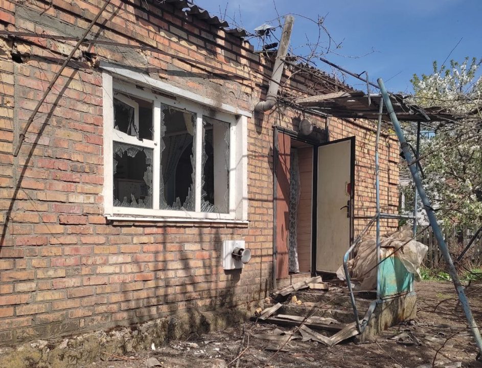 Російські окупанти атакували два райони Дніпропетровщини: є руйнування - рис. 6