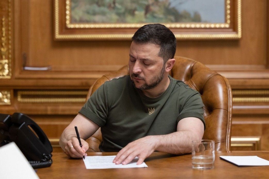 Президент України підписав закон про мобілізацію: коли запрацює - рис. 3