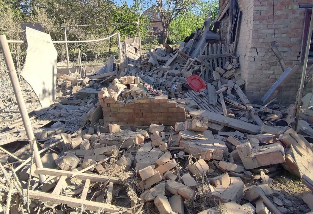Внаслідок атак окупантів на Нікопольський район постраждала жінка - рис. 2
