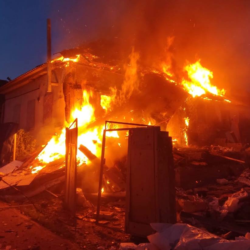 Вночі у передмісті Дніпра сили ППО збили два ворожих безпілотники - рис. 1