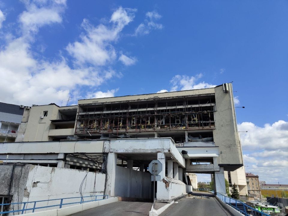 Мешканців Дніпра просять допомогти у відбудові автовокзалу