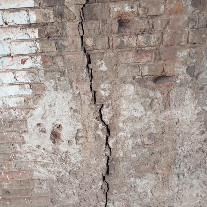 На Дніпропетровщині руйнується склеп родини Галковських