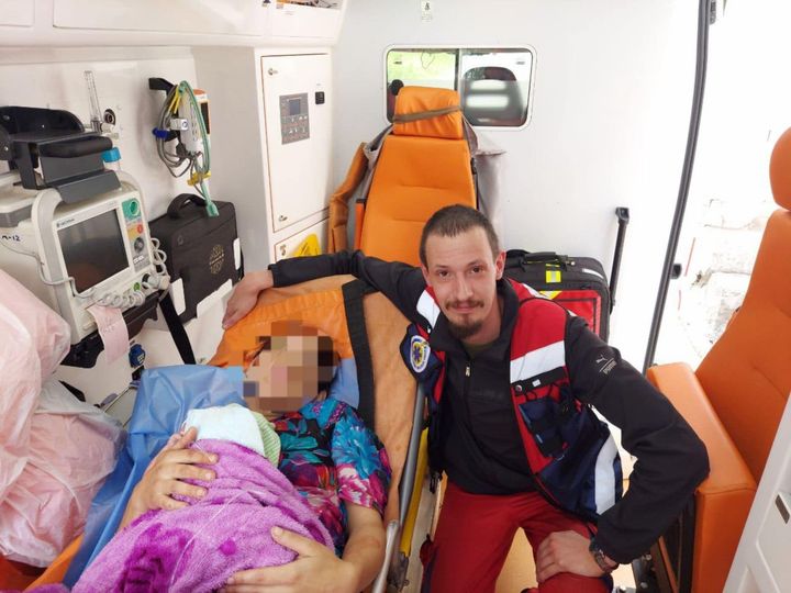 На Дніпропетровщині жінка вдома народила другу дитину