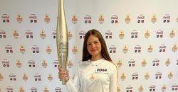 Спортсменка з Дніпропетровщини пронесла факел з олімпійським вогнем у Франції