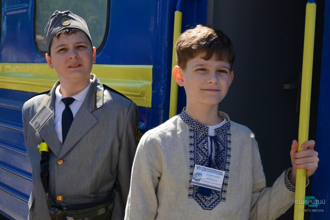 У Дніпрі відновила роботу дитяча залізниця в парку Глоби