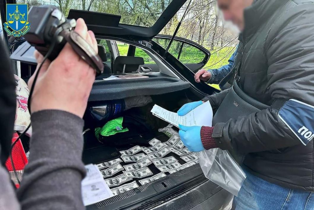 2 тысячи долларов за уклонение от мобилизации: на Днепропетровщине будут судить военнослужащего - рис. 1