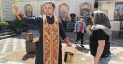 У церквах Дніпра провели богослужіння та освятили великодні кошики містян