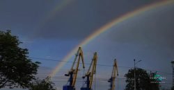 Днепр после дождя накрыла радуга - рис. 18