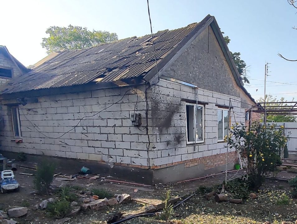27 раз в день враг обстрелял Никопольщину: ранен 42-летний мужчина - рис. 5