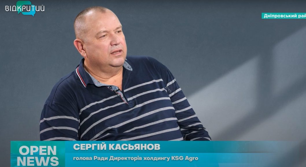 В Днепровском районе аграрии KSG Agro засевают поля подсолнечником - рис. 3