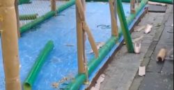 В парке Днепра разваливается детский лабиринт - рис. 8