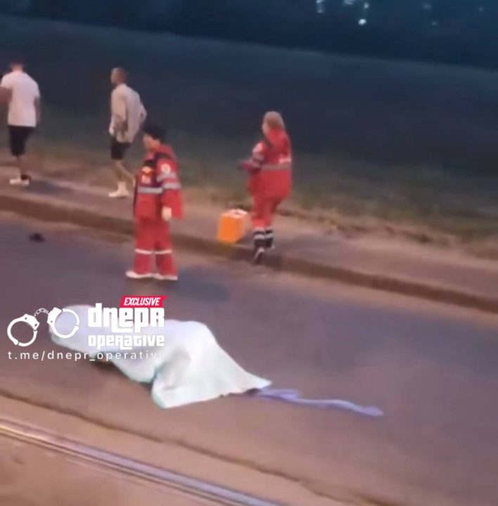 У Дніпрі насмерть збили чоловіка на Амурському мосту