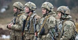 В Україні продовжили воєнний стан і мобілізацію