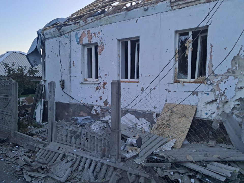 Російські терористи з артилерії обстріляли Нікопольщину  - рис. 1