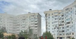 У Білгороді після роботи російської ППО обвалився житловий будинок: є жертви - рис. 1