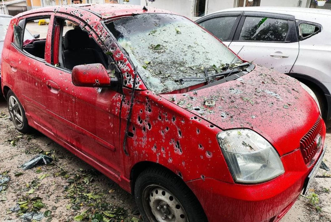 2 загиблих, пошкоджені агропідприємство та ЛЕП: протягом дня ворог 12 разів атакував Дніпропетровщину