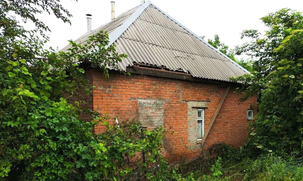 2 загиблих, пошкоджені агропідприємство та ЛЕП: протягом дня ворог 12 разів атакував Дніпропетровщину