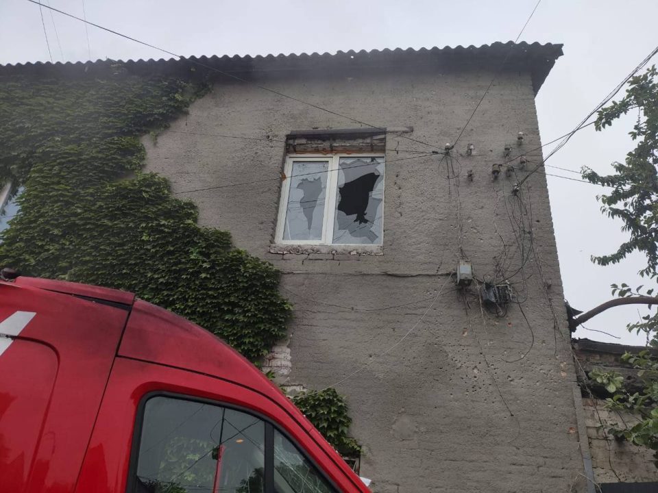 2 загиблих, пошкоджені агропідприємство та ЛЕП: протягом дня ворог 12 разів атакував Дніпропетровщину