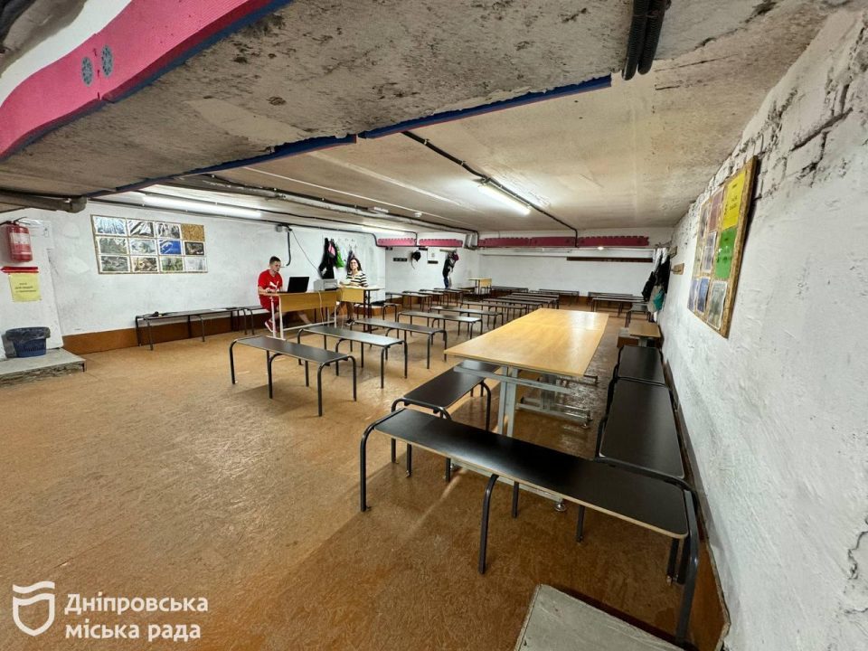 90 % зроблено: у Дніпрі завершують демонтаж секцій будинку, в який влучила ракета - рис. 5