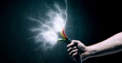 На Днепропетровщине спасли мужчину, которого ударило током в 6 тыс. вольт - рис. 2