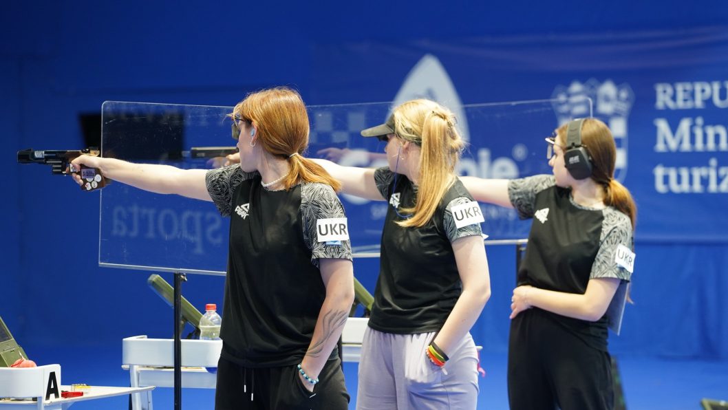 Спортсменки з Дніпропетровщини виграли чемпіонат Європи з кульової стрільби